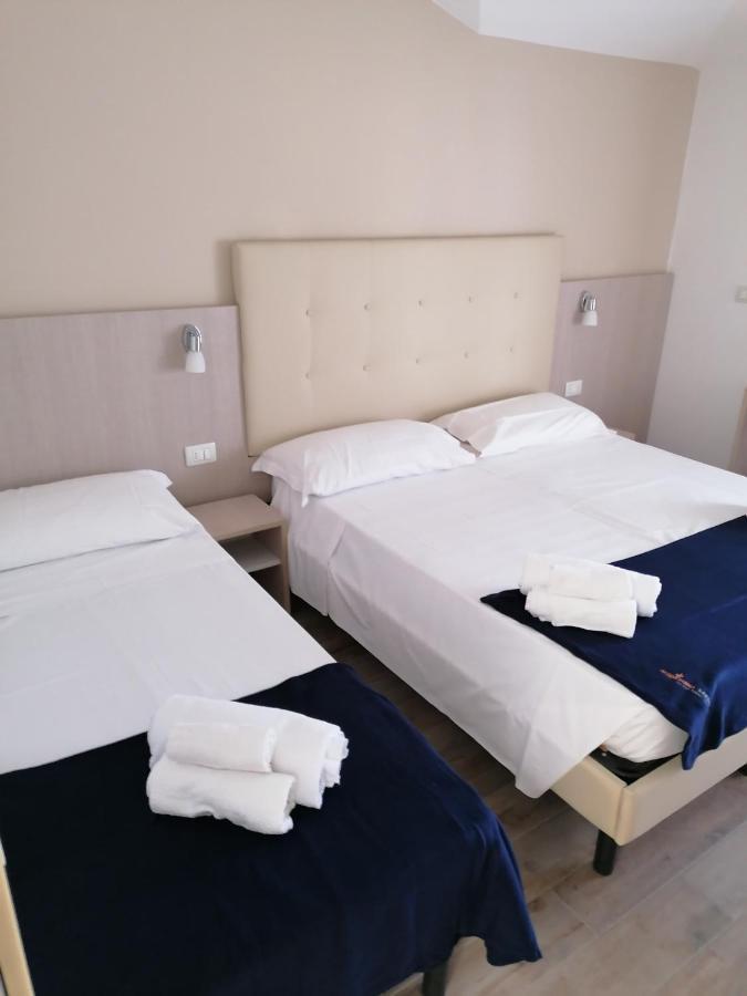 Hotel Luna Rimini Exterior foto