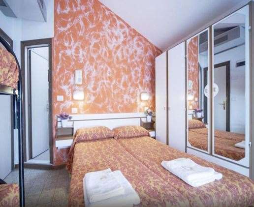 Hotel Luna Rimini Cameră foto